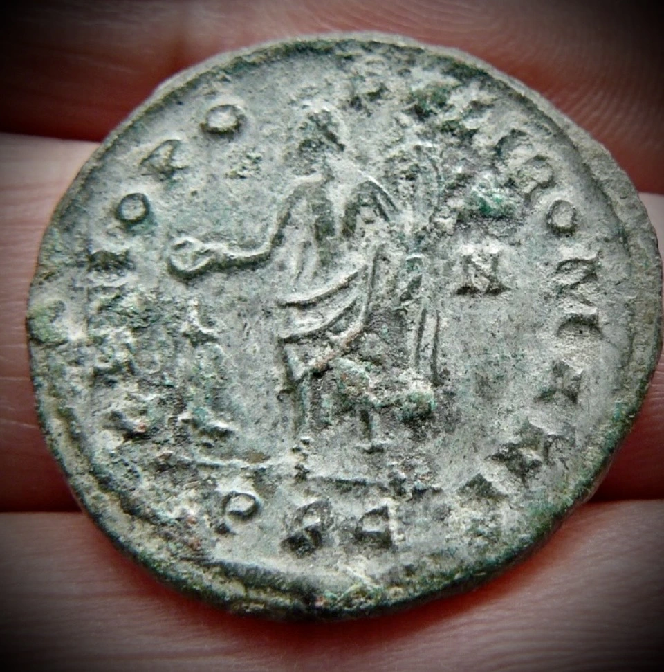 A-Question-About-The-Letters/Symbols-On-The-Field-Of-Coins.